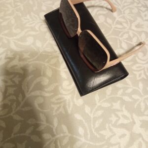 Stylish Blush Pink Framed Sunglasses